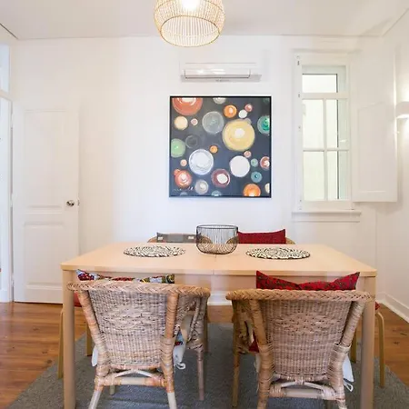 Principe Real Beautiful View 3 Bedrooms Flat! Lissabon