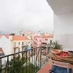 Principe Real Beautiful View 3 Bedrooms Flat! Apartament Lizbona